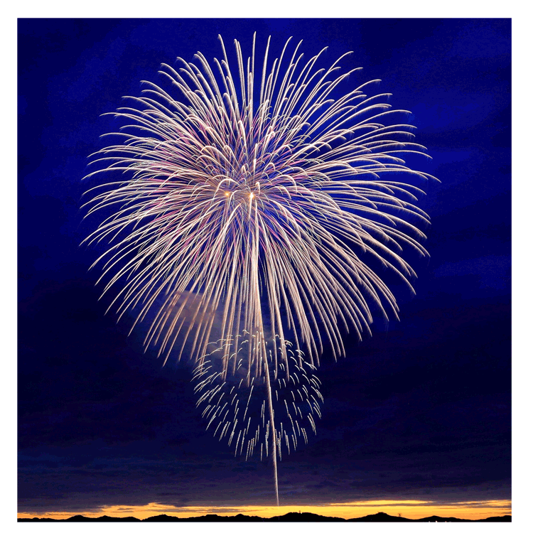 Организация фейерверков на Новый год  Северо-Курильск | severo-kurilsk.salutsklad.ru